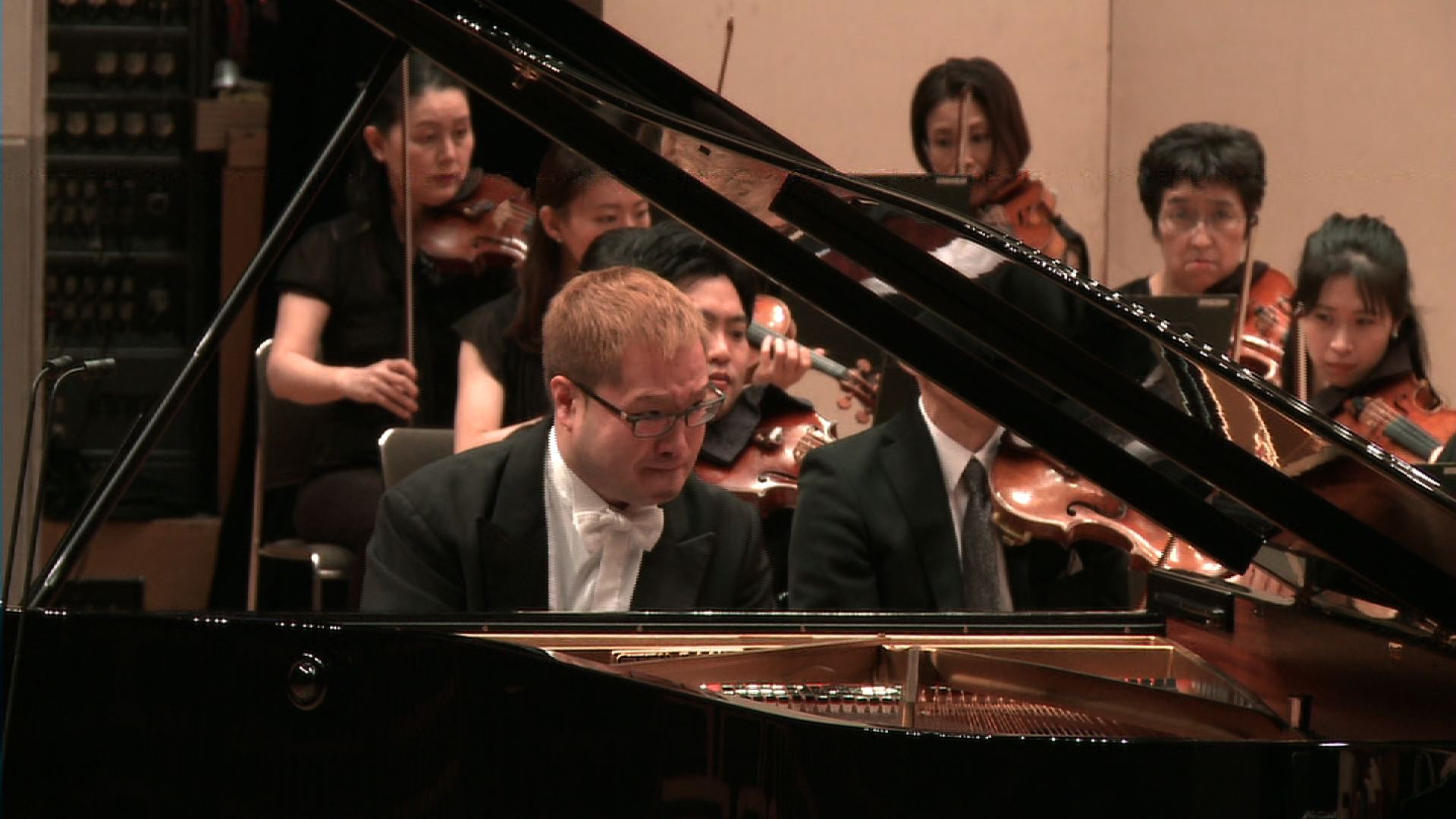 ピアノ：田村 響
指揮：山下一史
広島交響楽団（無観客公演）
リスト：ピアノ協奏曲第1番より
Hibiki Tamura, Piano
Kazufumi Yamashita, Conductor
Hiroshima Symphony Orchestra
F. Liszt: Piano Concert No.1