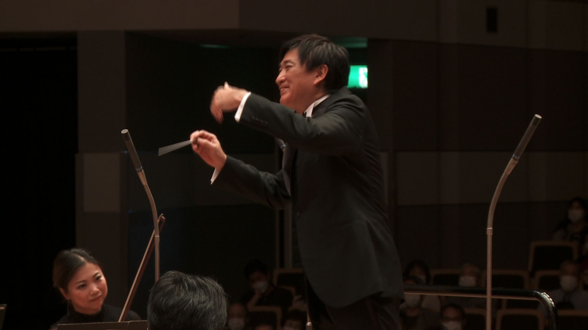 指揮：藤岡幸夫 広島交響楽団 ブラームス：交響曲第2番より Conductor:Sachio Fujioka Hiroshima Symphony Orchesta J. Brahms: Sympony No.2 D major Op.73