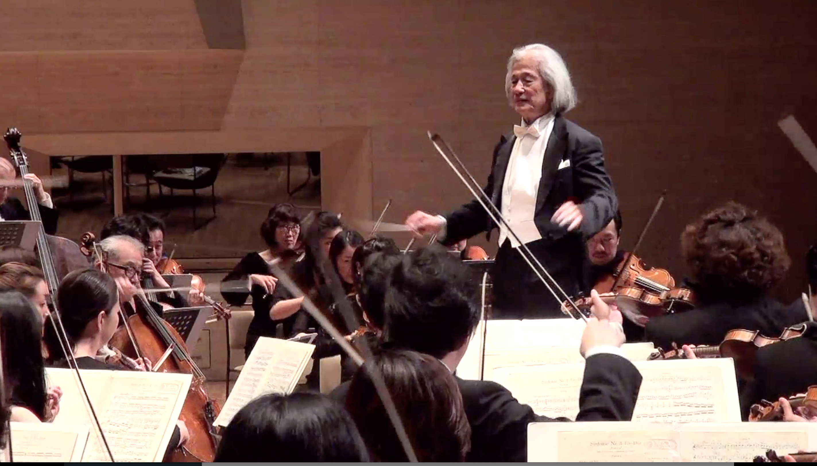 指揮：飯守泰次郎
新日本フィルハーモニー交響楽団
ベートーヴェン：交響曲第3番「英雄」第1楽章
Taijiro Iimori, conductor
New Japan Philharmonic
L. v. Beethoven : Symphony No. 3 in E-Flat Major, Op. 55, 